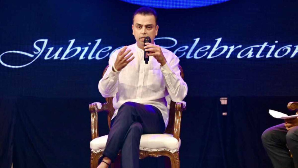 Milind Deora