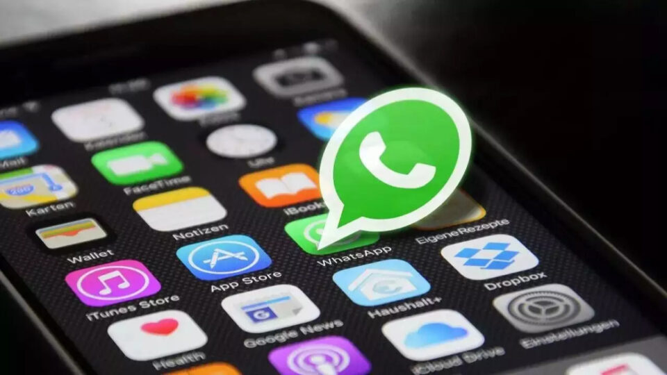 whatsapp-will-not-work-on-these-smartphones-from-2025-see-list-article