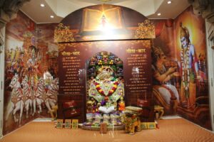 on-the-occasion-of-the-holy-ekadashi-and-shrimad-bhagavad-gita-jayanti-shri-kashtabhanjandev-hanumanji-dada-was-adorned-with-divine-decorations-botad-news