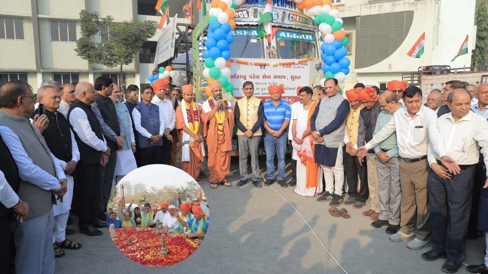 arrival-of-31-foot-tall-bronze-statue-of-sardar-saheb-at-jamnaba-bhavan-varachha-road-in-surat-city